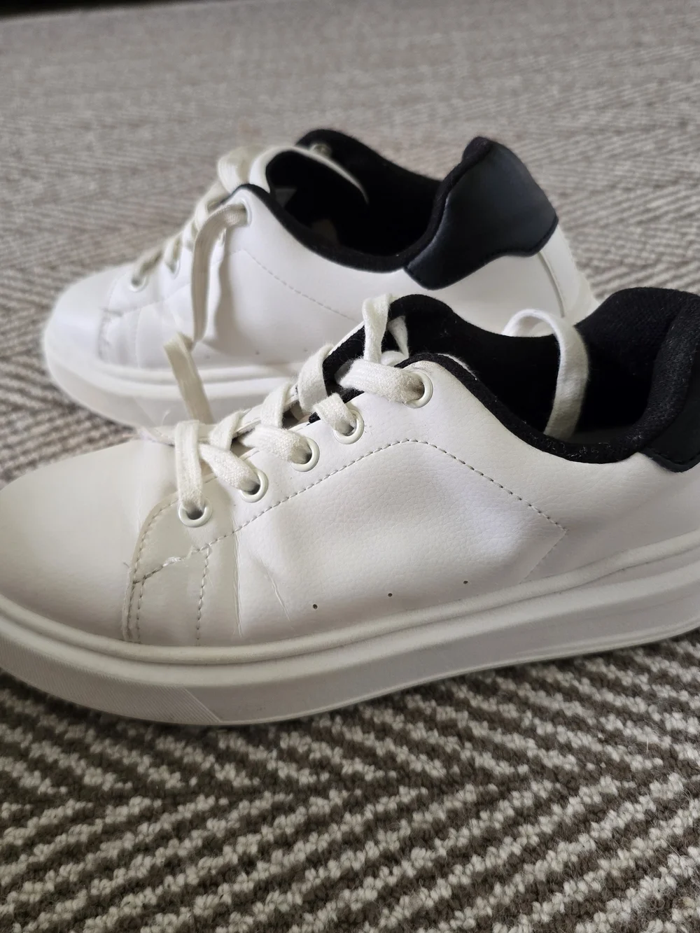 Zara White Sneakers with Black Collar - Classic Lace-Up Kids Shoes
